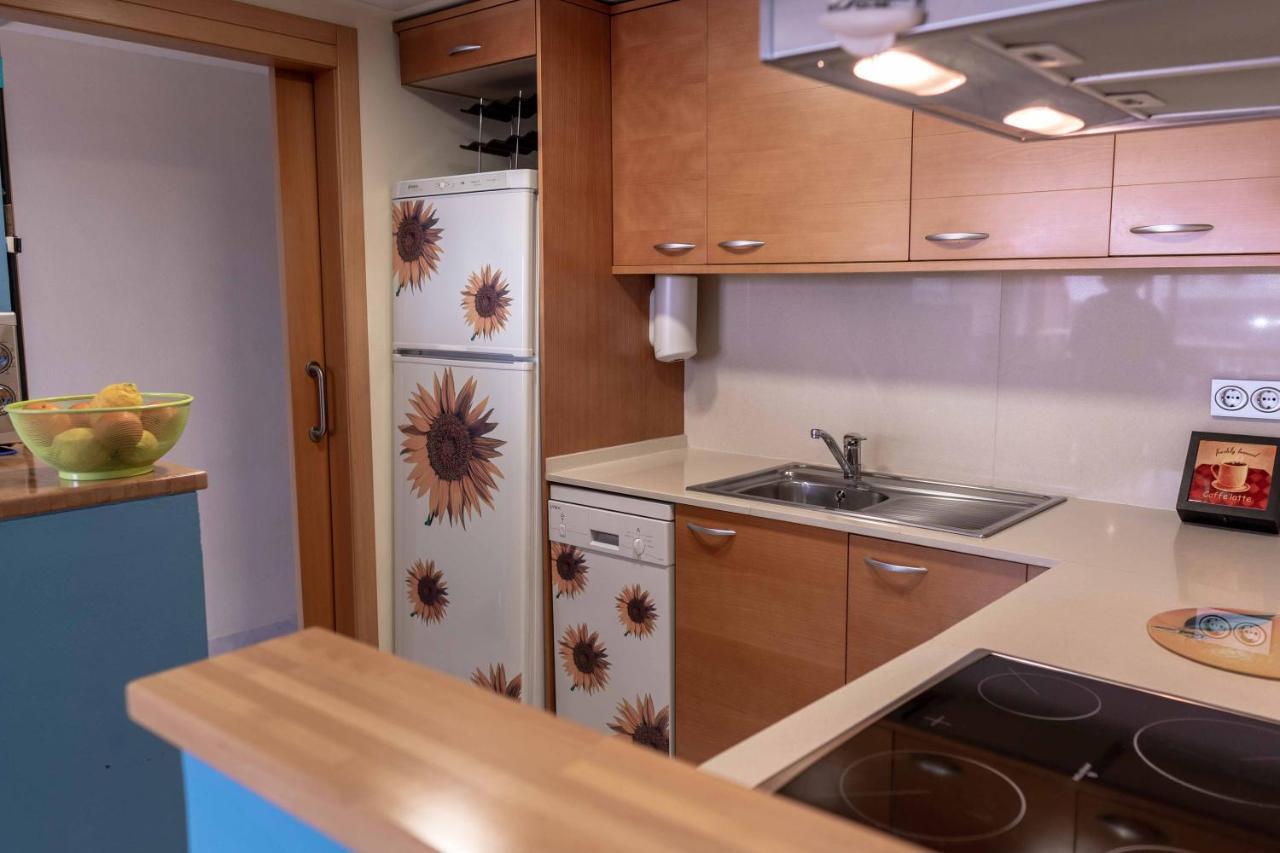 ל'אמפולה Nautic Apartment -Free Wifi מראה חיצוני תמונה